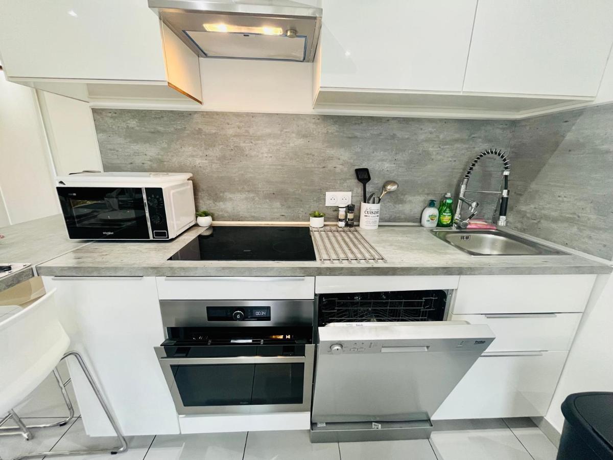 Superbe Duplex Design Neuf 2 Chambres, Climatise Tout Confort, Facile D,Acces Stationnement Gratuit Marseille Eksteriør billede