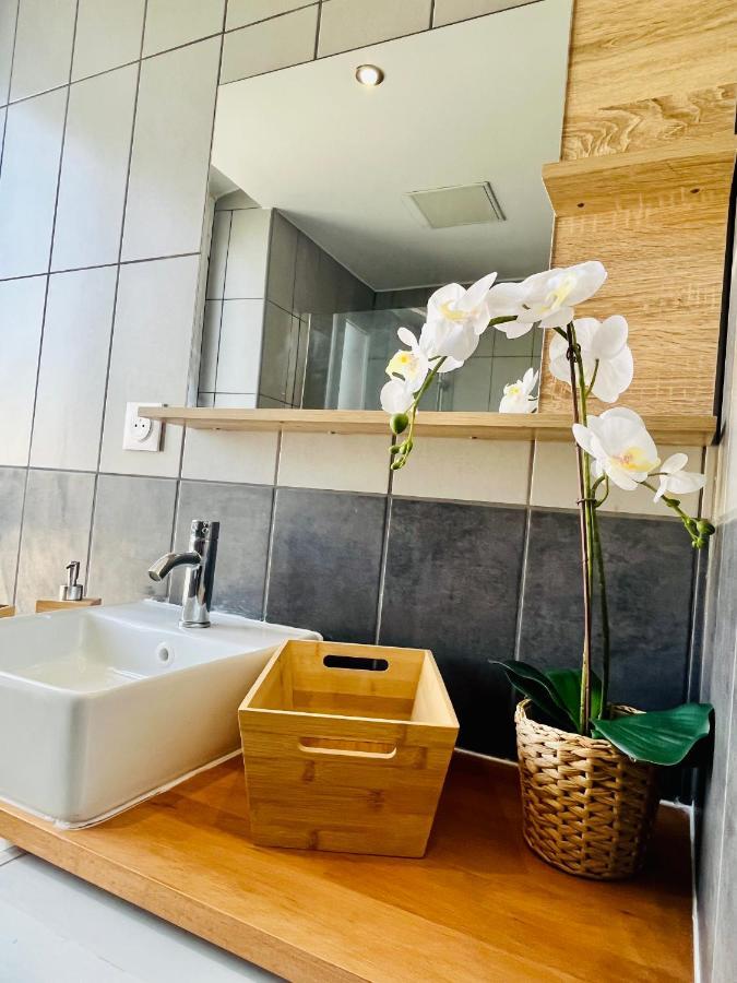 Superbe Duplex Design Neuf 2 Chambres, Climatise Tout Confort, Facile D,Acces Stationnement Gratuit Marseille Eksteriør billede