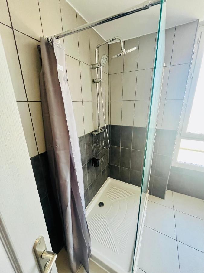 Superbe Duplex Design Neuf 2 Chambres, Climatise Tout Confort, Facile D,Acces Stationnement Gratuit Marseille Eksteriør billede